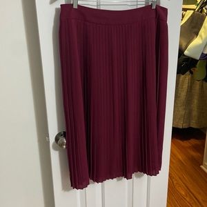 Size 14 - JCrew pink midi pleated lined skirt